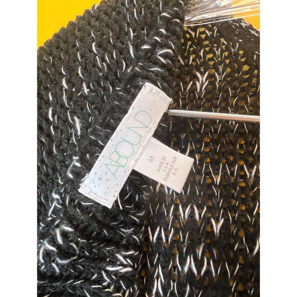 ABOUND Twist Back Sweater Top Womens M Black Marled Knit Pullover Cropped NWT - Picture 5 of 7